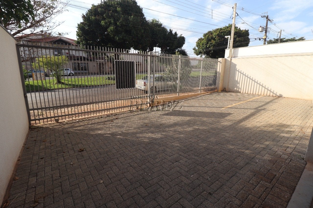 Barracão para alugar no Jardim Monte Carlo - Região leste de Londrina