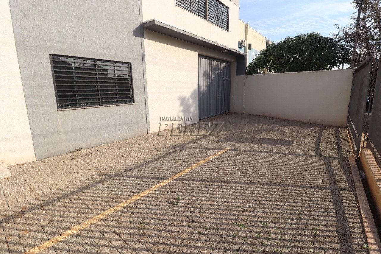 Barracão para alugar no Jardim Monte Carlo - Região leste de Londrina