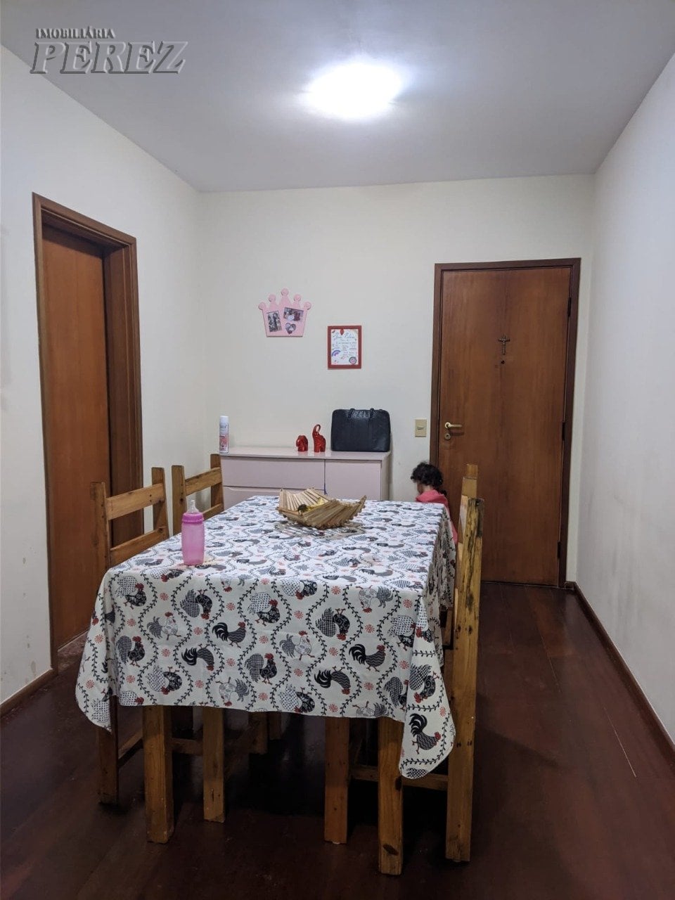 Apartamento à venda no Edifício Ibiúna - Centro de Londrina