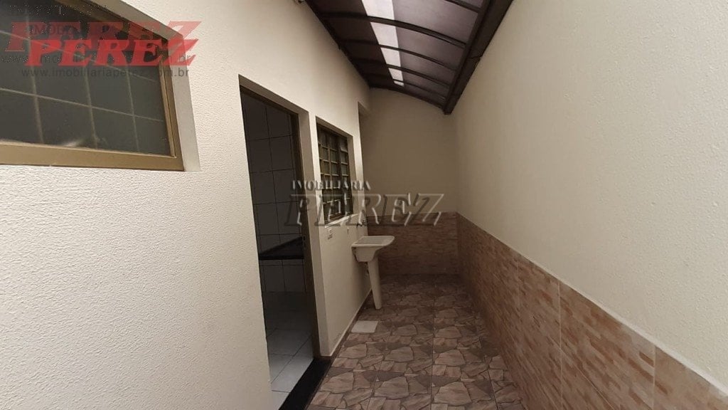 Casa para alugar no Jardim Antares, região leste de Londrina