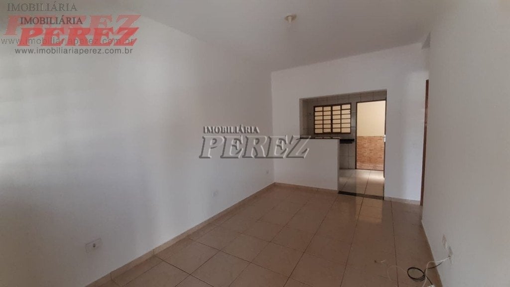 Casa para alugar no Jardim Antares, região leste de Londrina