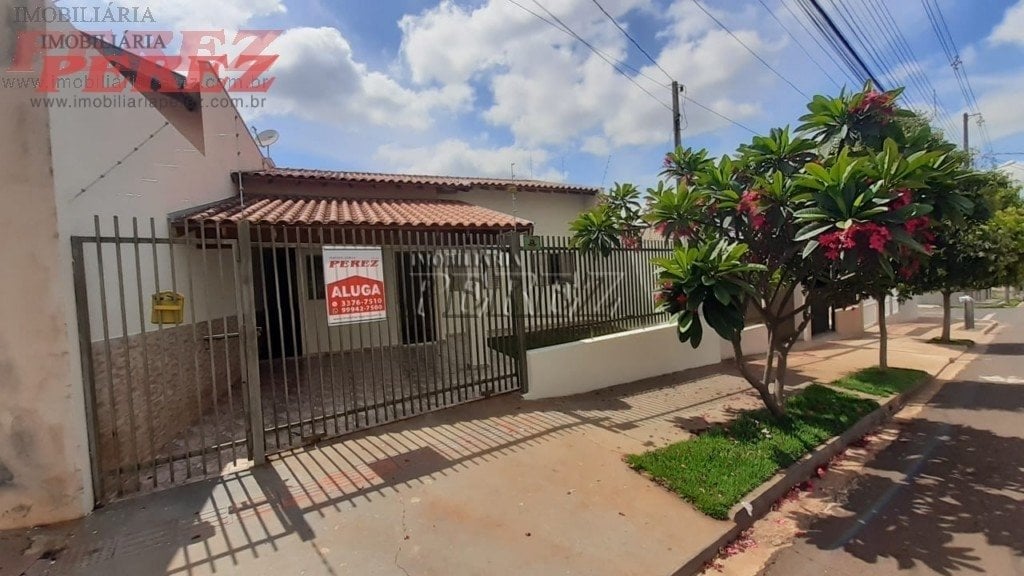 Casa para alugar no Jardim Antares, região leste de Londrina