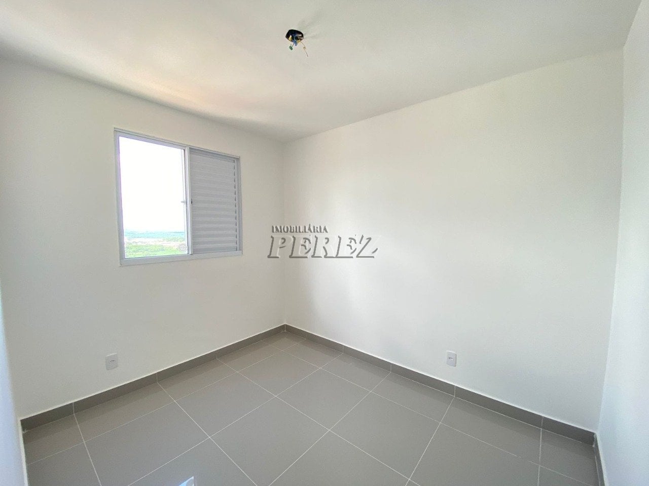 Apartamento para alugar no Acquaville na região leste de Londrina - Residencial Laguna Malaga
