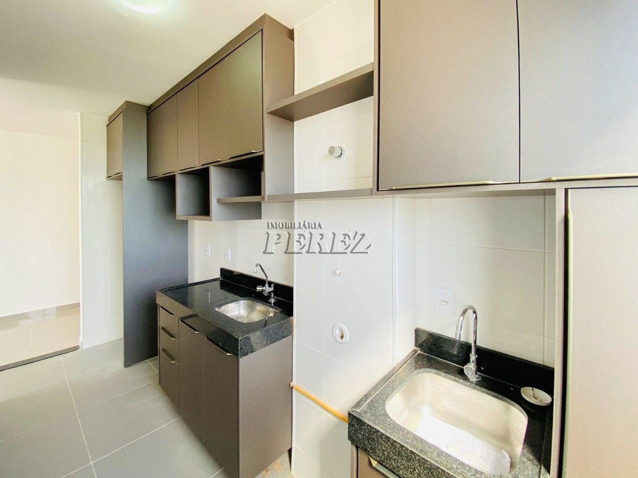 Apartamento para alugar no Acquaville na região leste de Londrina - Residencial Laguna Malaga