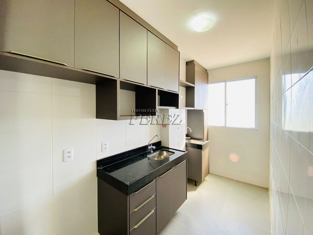 Apartamento para alugar no Acquaville na região leste de Londrina - Residencial Laguna Malaga
