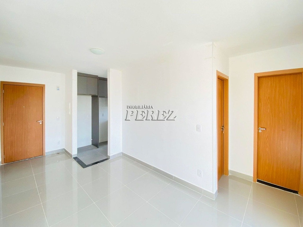 Apartamento para alugar no Acquaville na região leste de Londrina - Residencial Laguna Malaga