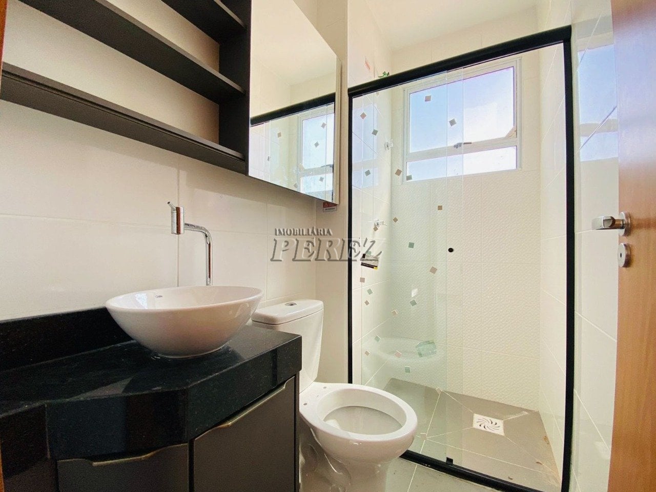Apartamento para alugar no Acquaville na região leste de Londrina - Residencial Laguna Malaga