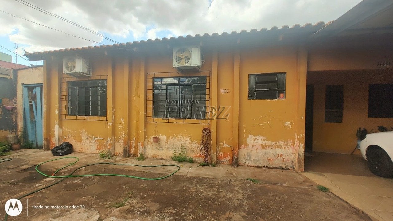 Casa à venda no Jardim Marumbi na região leste de Londrina