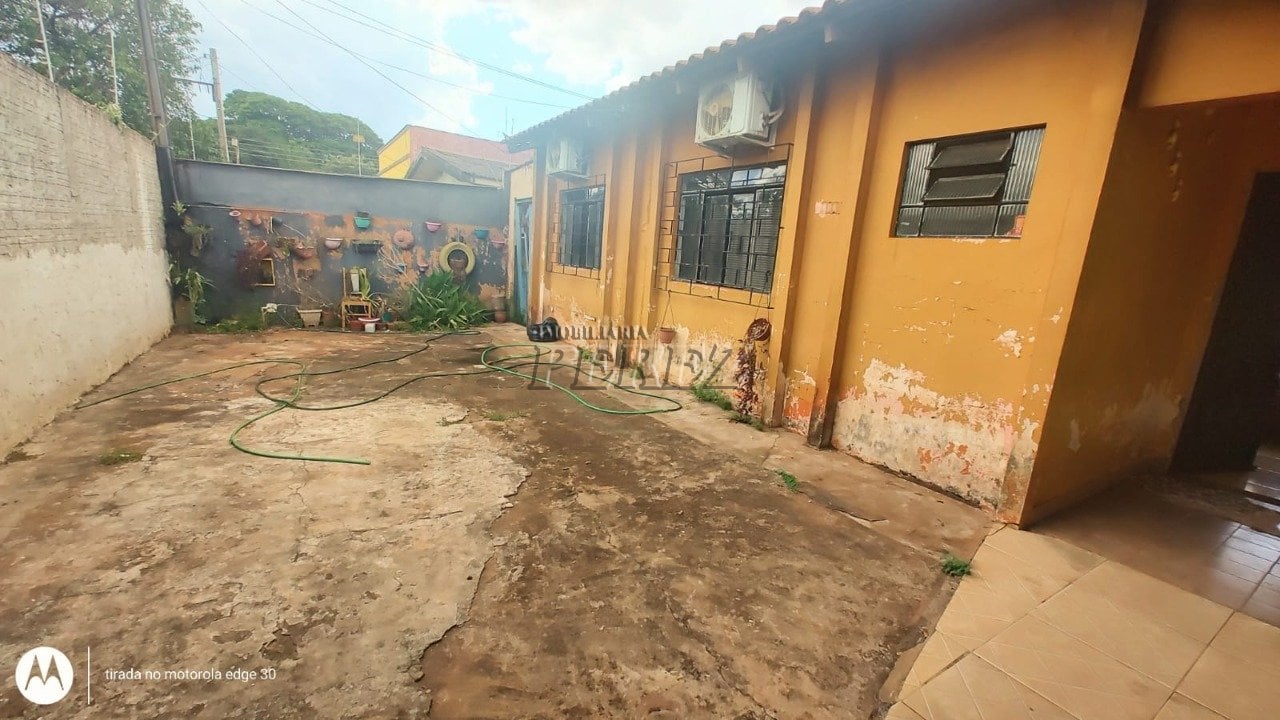 Casa à venda no Jardim Marumbi na região leste de Londrina