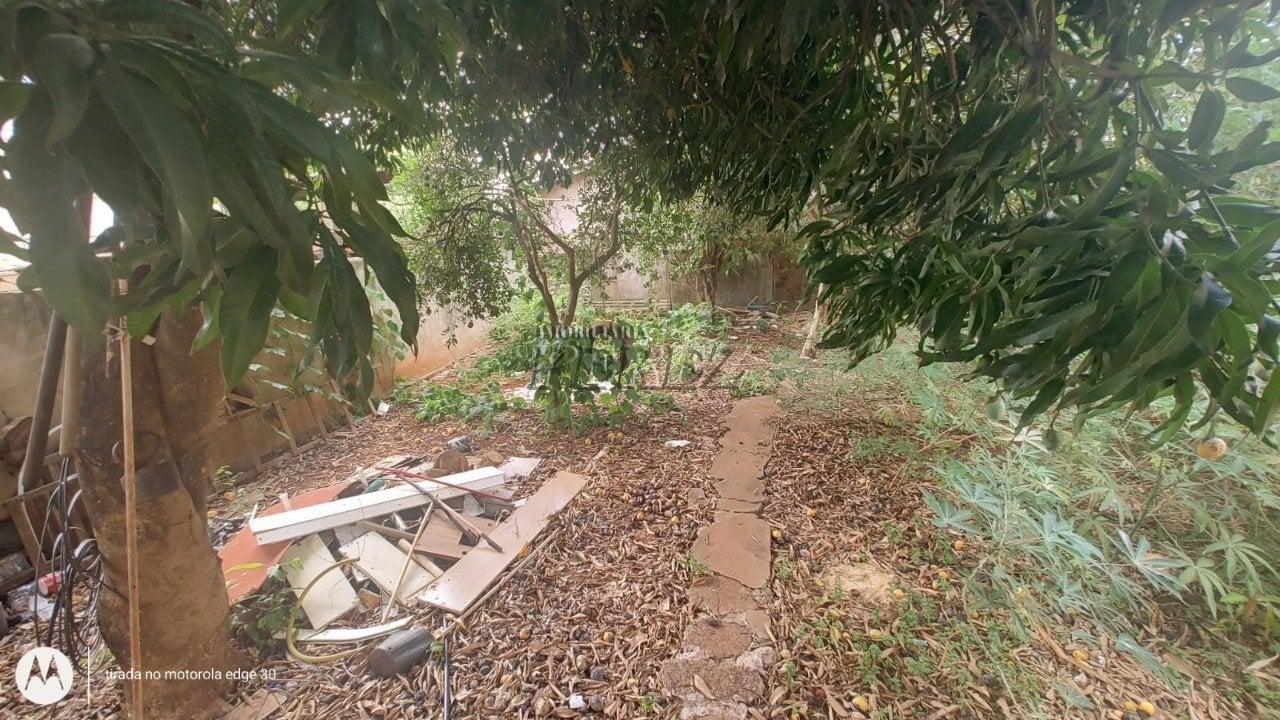 Casa à venda no Jardim Marumbi na região leste de Londrina