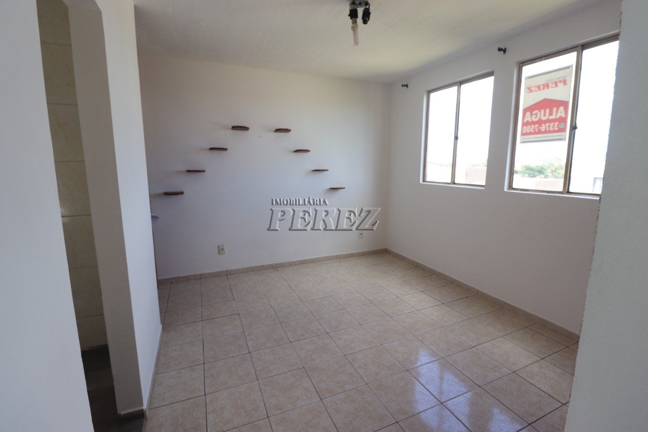 Apartamento para alugar na região sul de Londrina, Residencial Nova Inglaterra.