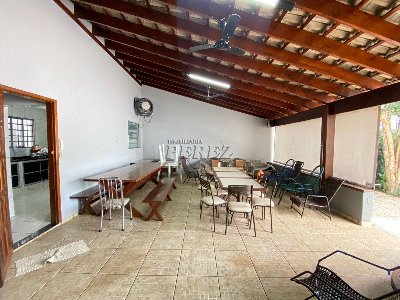Casa à venda no Jardim Santa Rita - Região oeste de Londrina