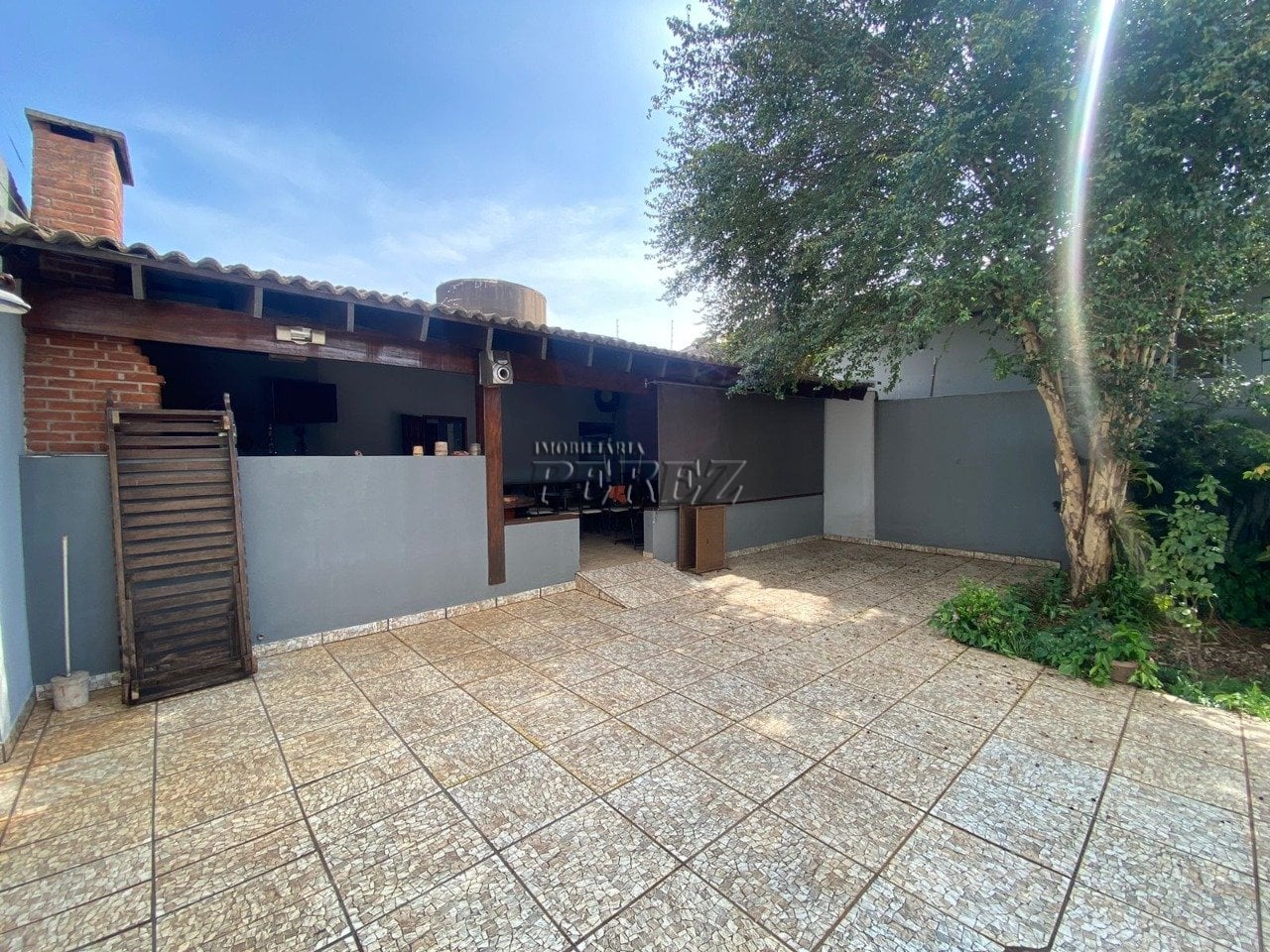Casa à venda no Jardim Santa Rita - Região oeste de Londrina