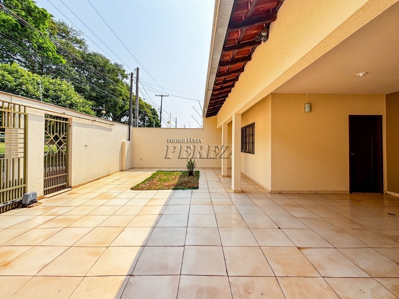 Casa para alugar na região sul de Londrina - José Bastos de Almeida