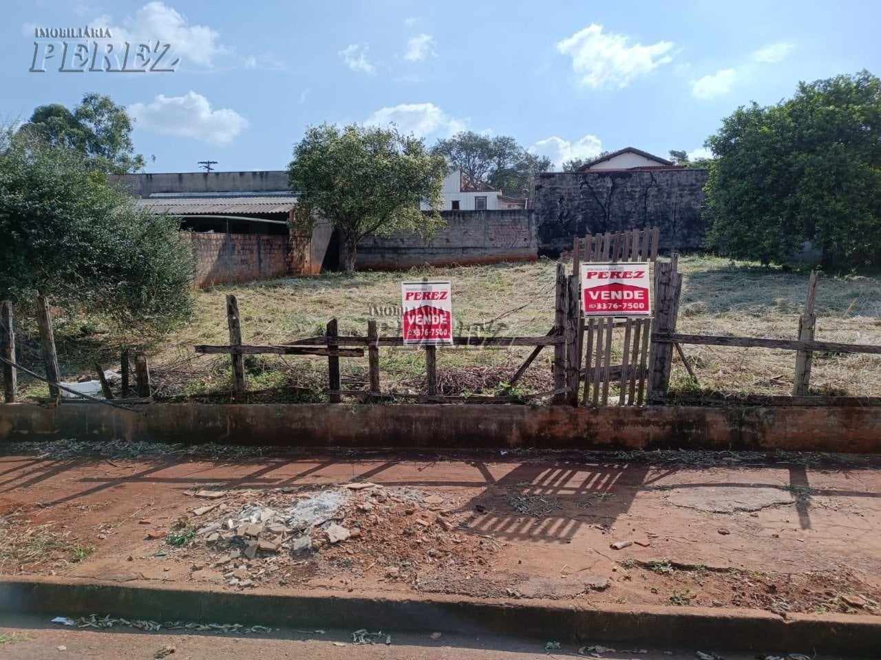 Terreno à venda na região oeste de Londrina, Jardim Hedy