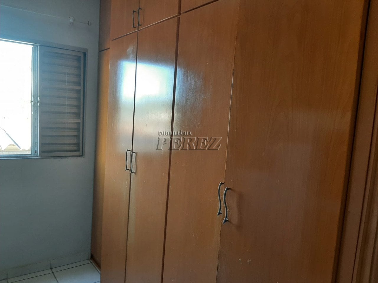 Apartamento à venda e locação no Residencial Paes Leme região central de londrina