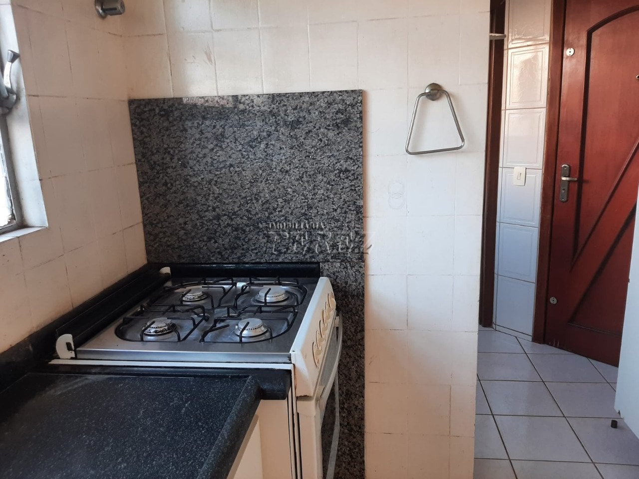 Apartamento à venda e locação no Residencial Paes Leme região central de londrina