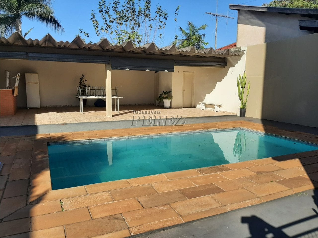 Apartamento à venda e locação no Residencial Paes Leme região central de londrina