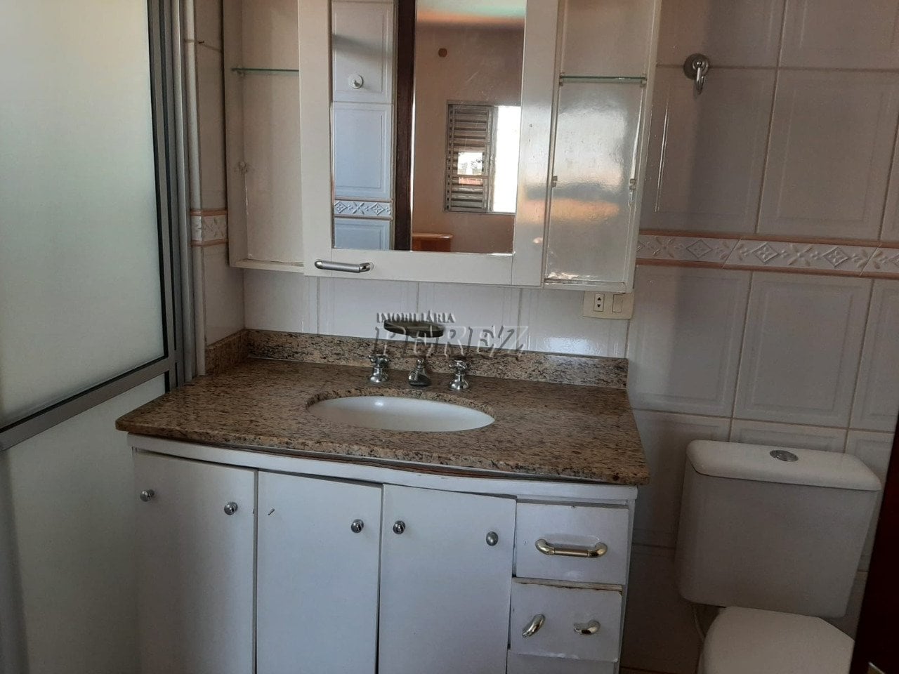 Apartamento à venda e locação no Residencial Paes Leme região central de londrina