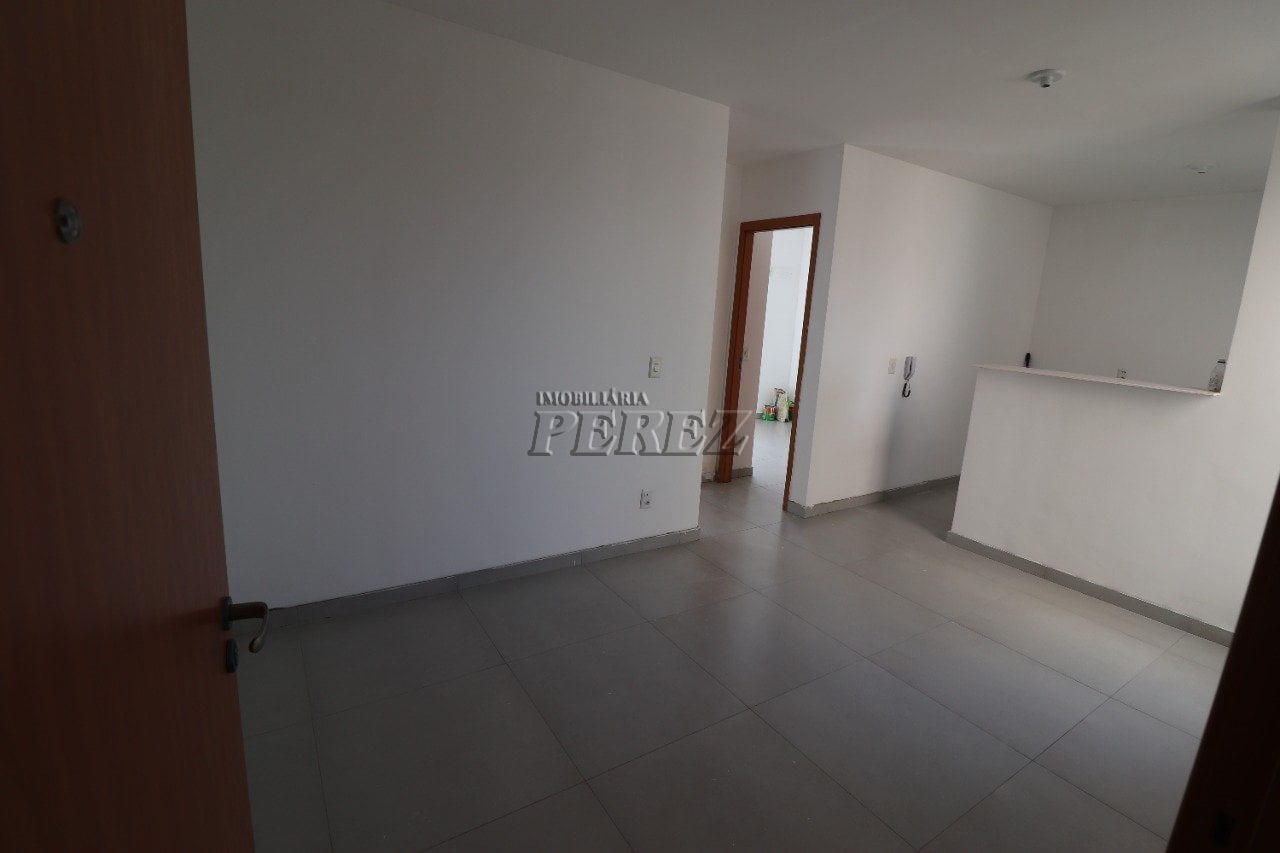 Apartamento para alugar no Spazio La Traviata, região oeste de Londrina.