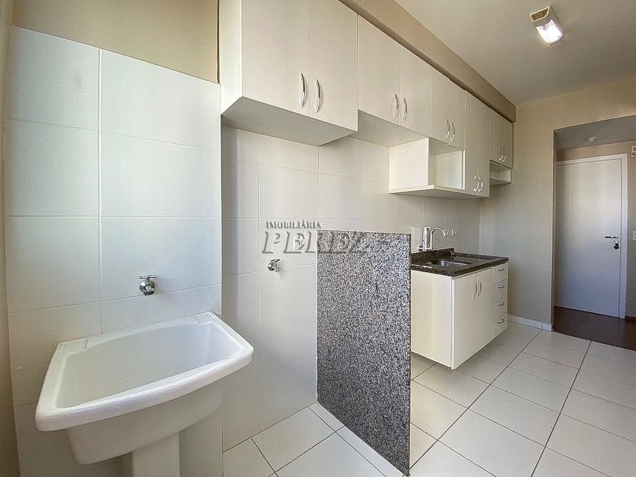 Apartamento a venda entre a Gleba Palhano e Nova Prochet