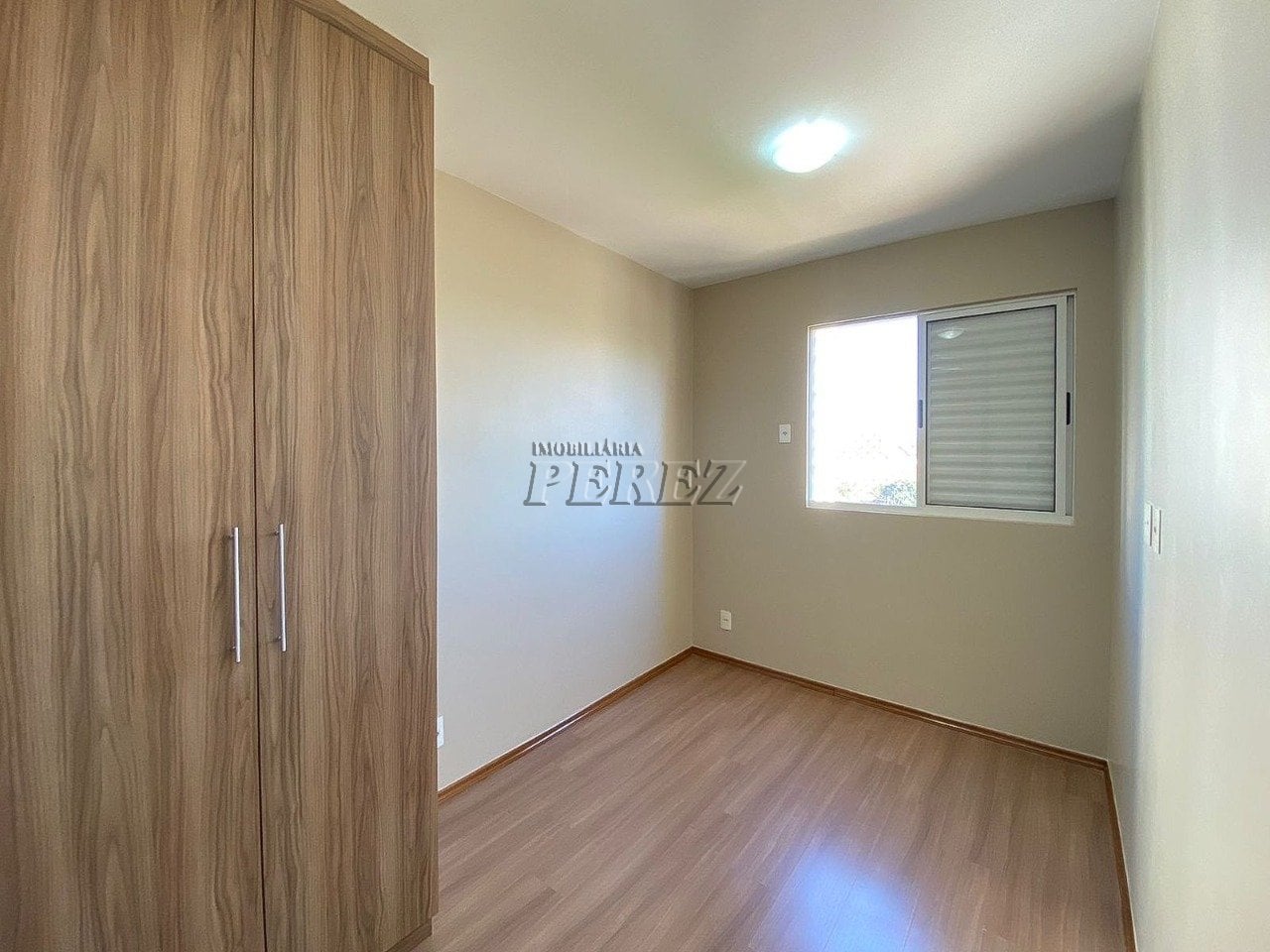 Apartamento a venda entre a Gleba Palhano e Nova Prochet