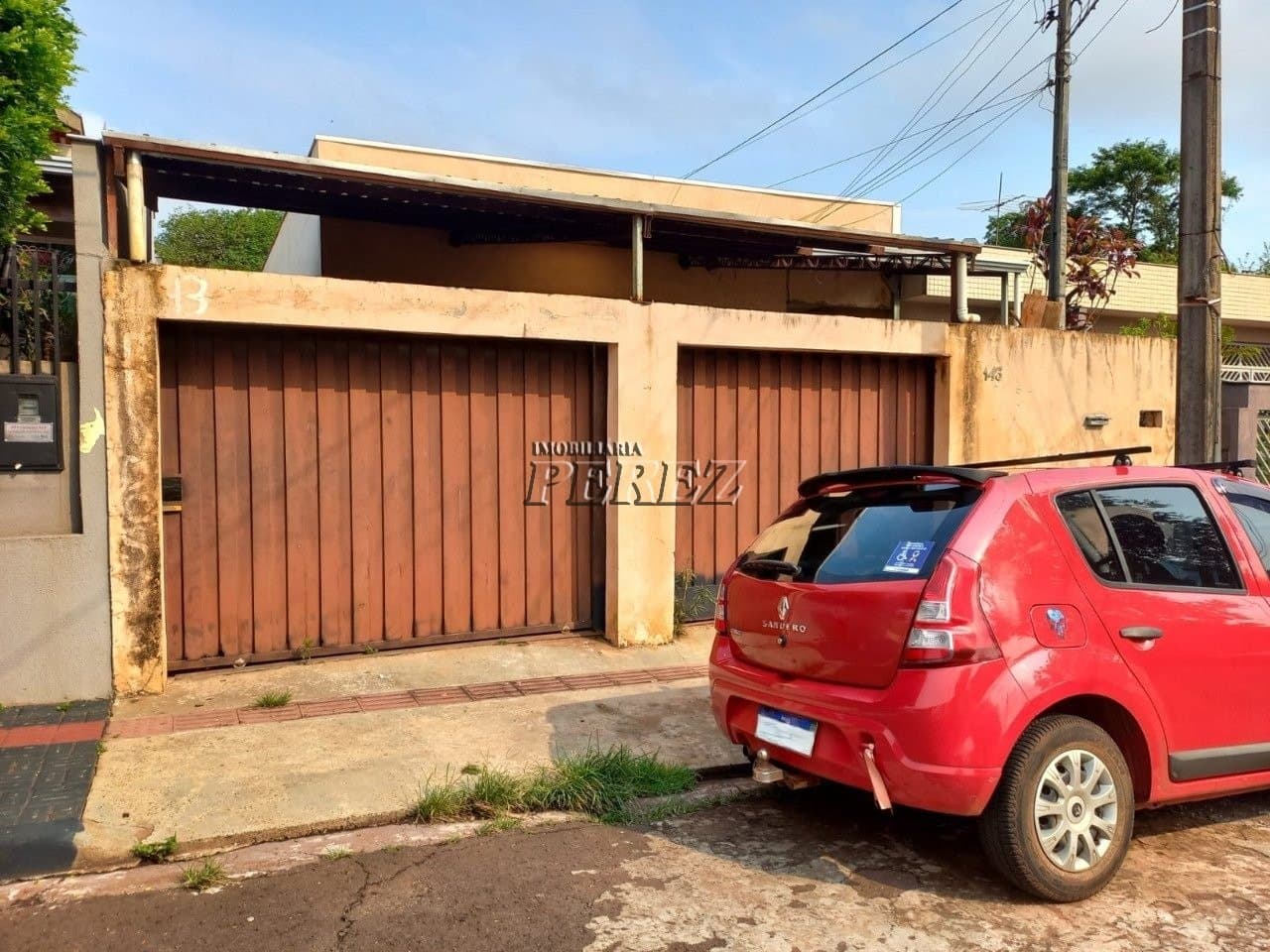 Casa à venda no Jardim Piza na região sul de Londrina