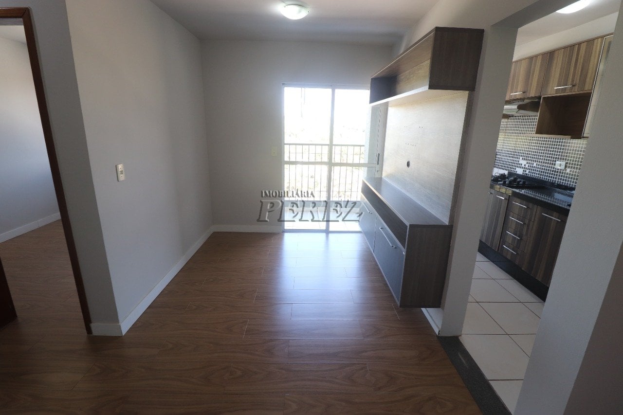 Apartamento à venda e locação no Condomínio Luci Della Vitta na região leste de Londrina