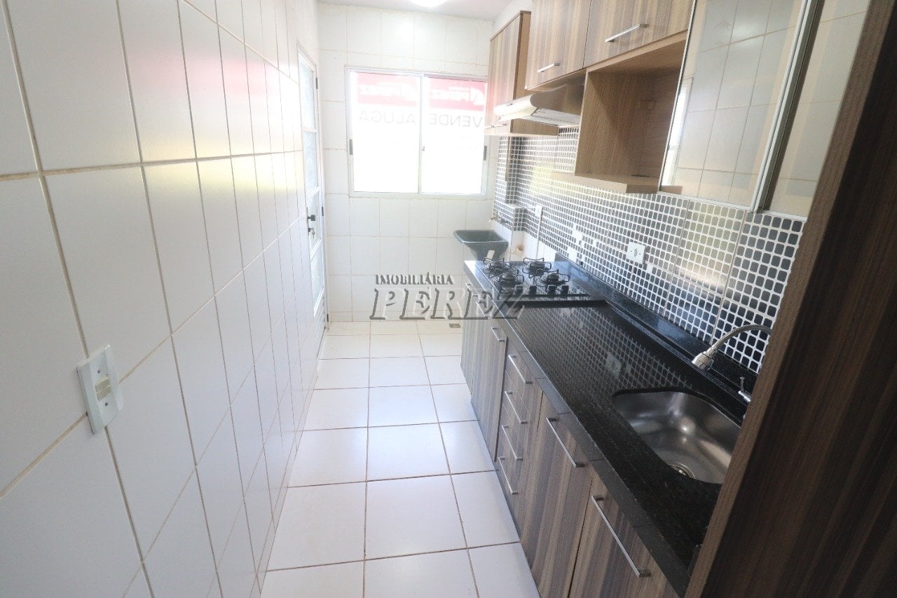 Apartamento à venda e locação no Condomínio Luci Della Vitta na região leste de Londrina