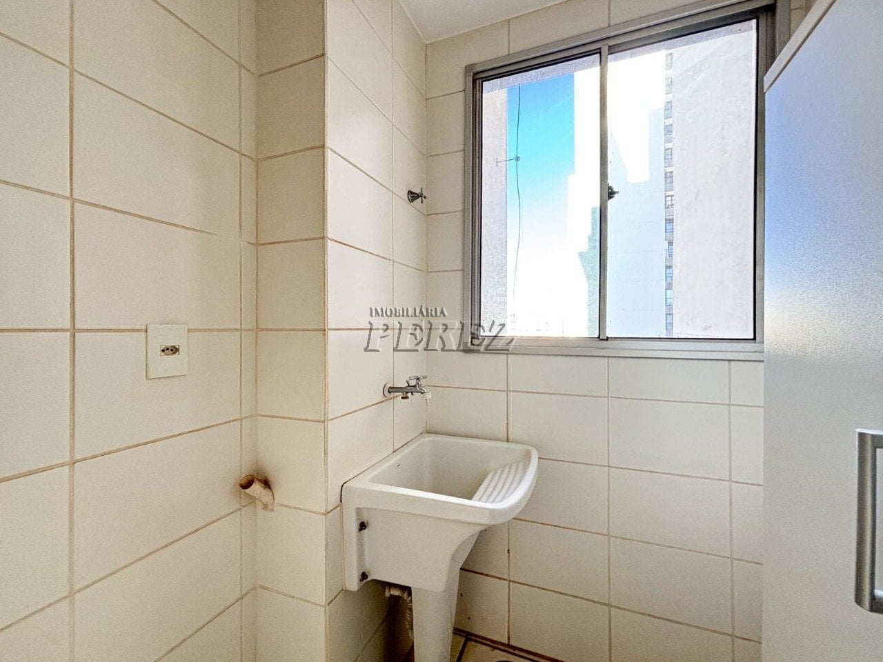 Apartamento à Venda e Locação no Fit Terra Bonita, na Rua Luiz Lerco.