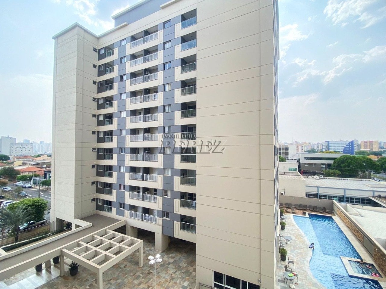 Apartamento para alugar no centro de Londrina, Edifício Aruak.