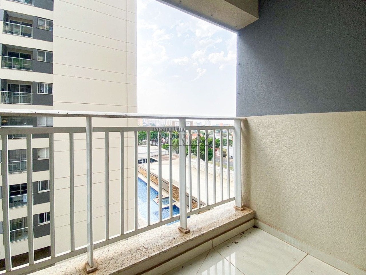 Apartamento para alugar no centro de Londrina, Edifício Aruak.