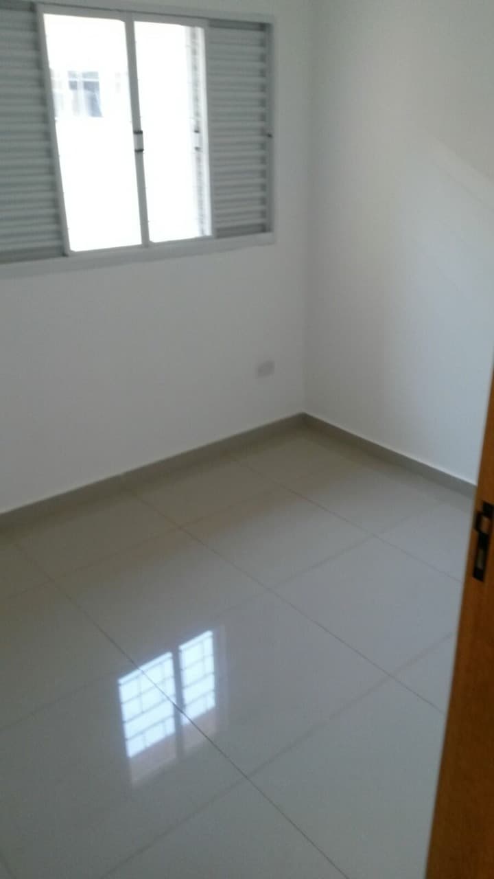Casa à venda no Jardim Colúmbia na região oeste de Londrina