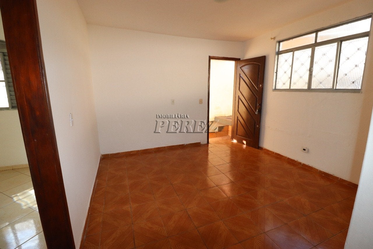 Casa para alugar na região norte de Londrina - Carnascialli