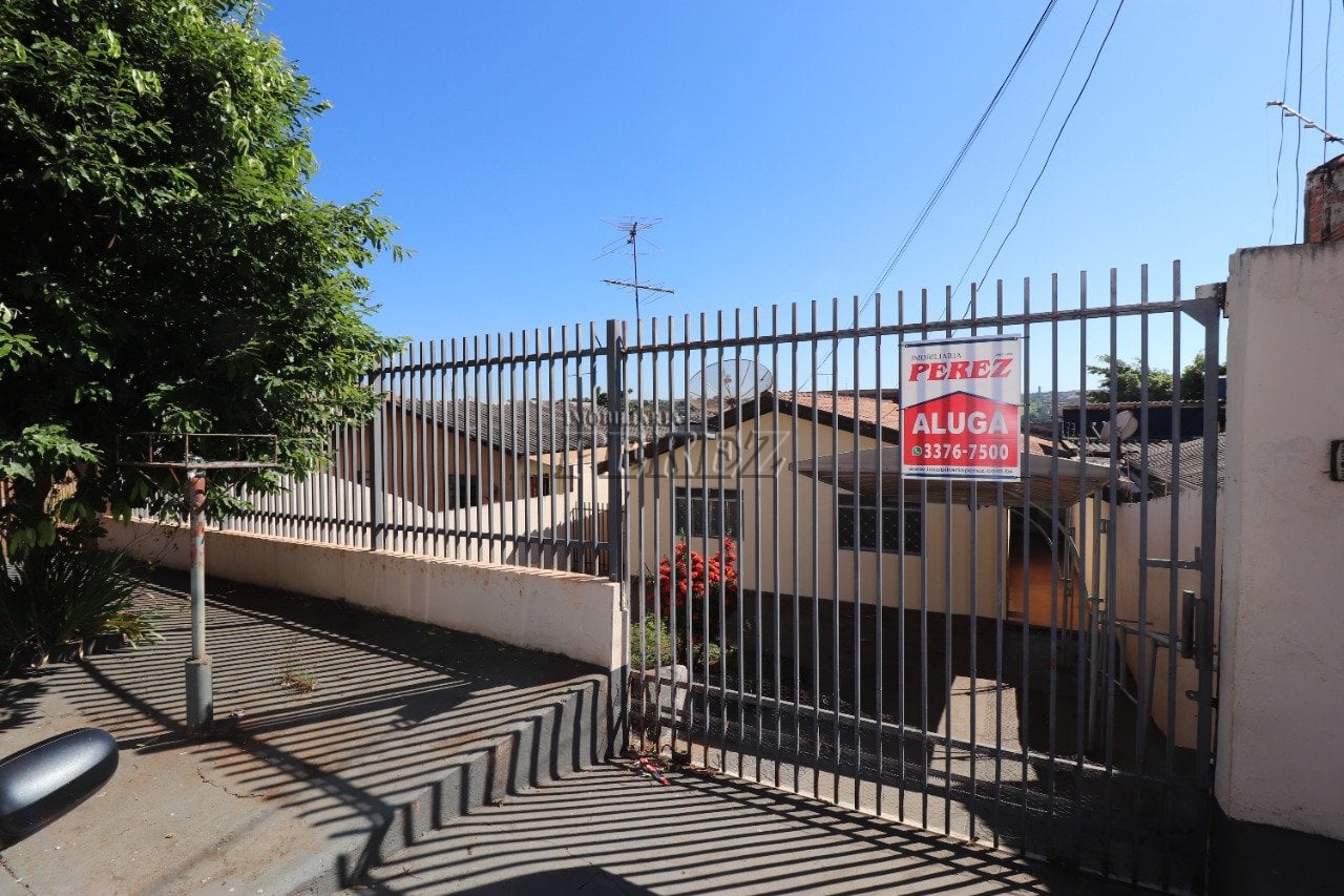 Casa para alugar na região norte de Londrina - Carnascialli