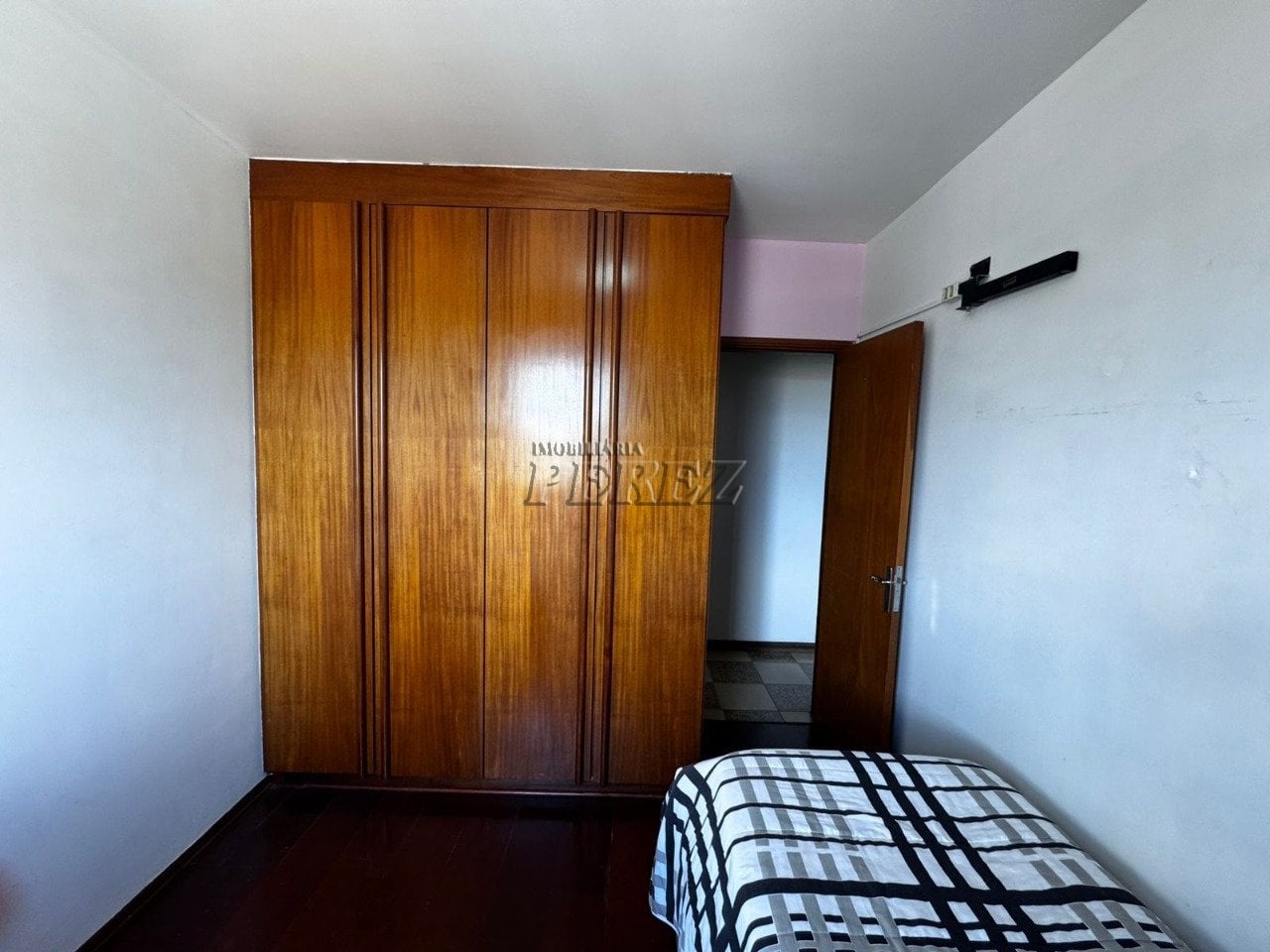 Apartamento para alugar no centro em Londrina, Residencial Amarilis