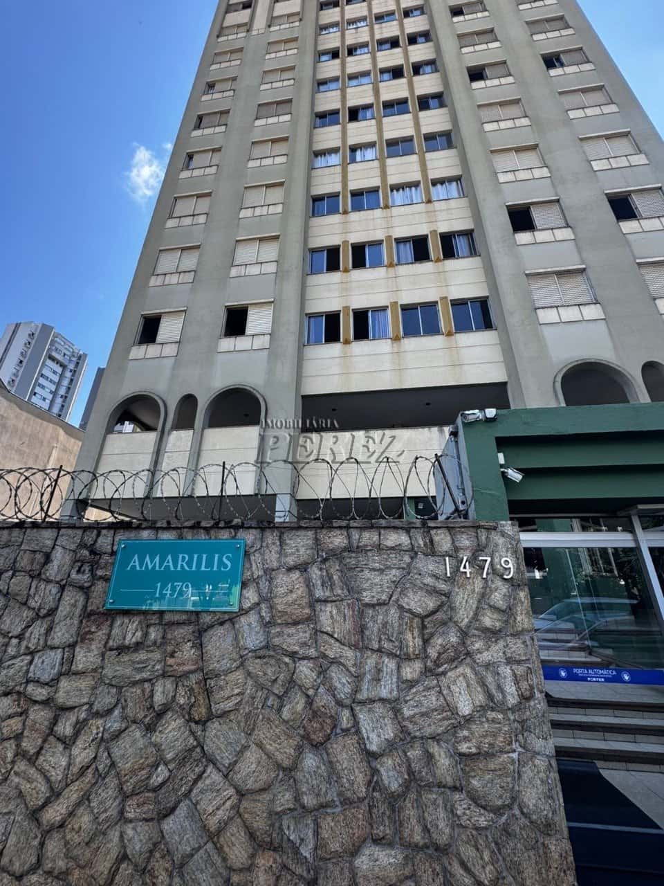 Apartamento à venda no centro de Londrina, Residencial Amarilis — foto principal