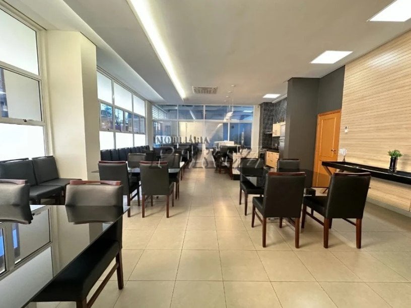Apartamento à venda no Edifício Splendor - Centro de Londrina