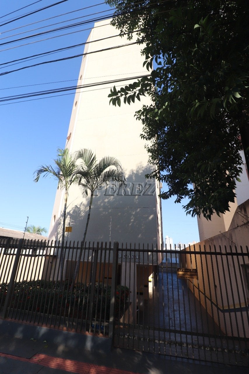 Kitnet para alugar no Edifício Crystal - Centro de Londrina