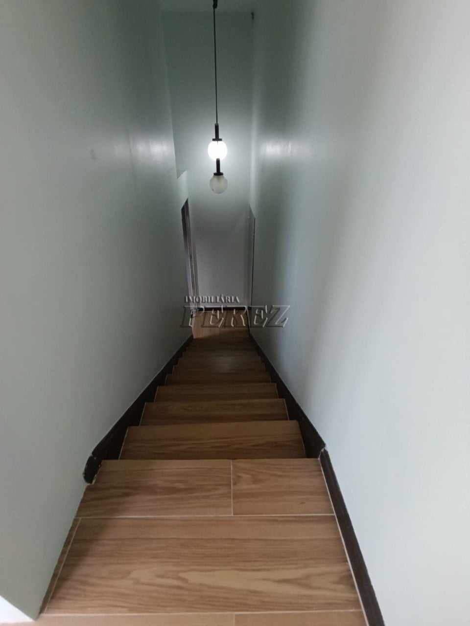 Salão comercial para alugar na Rua Araguaia, centro de Londrina