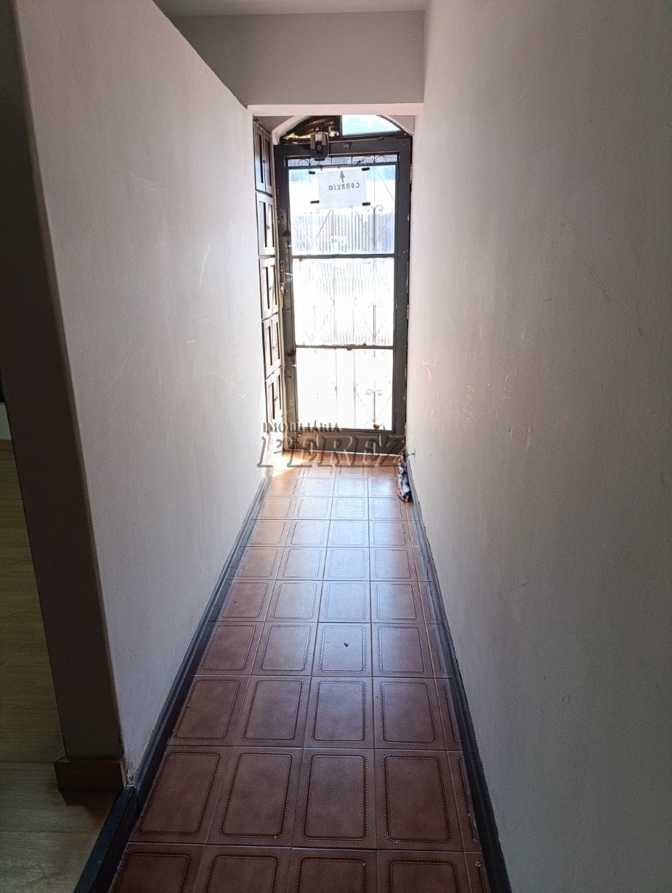 Salão comercial para alugar na Rua Araguaia, centro de Londrina
